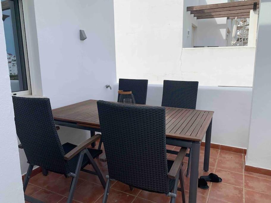 Penthouse Seaview And Golf Valle Romano 에스테포나 외부 사진