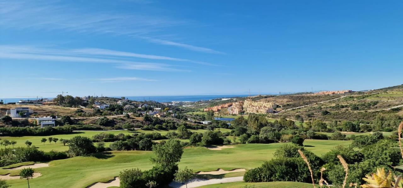Penthouse Seaview And Golf Valle Romano 에스테포나 외부 사진